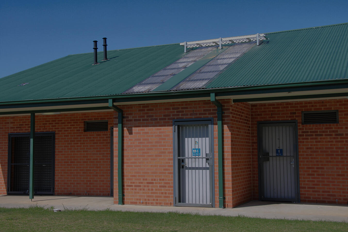 Ison Park Baseball Field Amenities