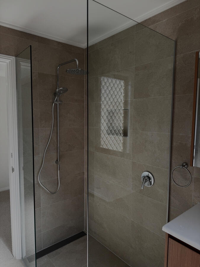 Unit 9 IRT Greenwell Gardens